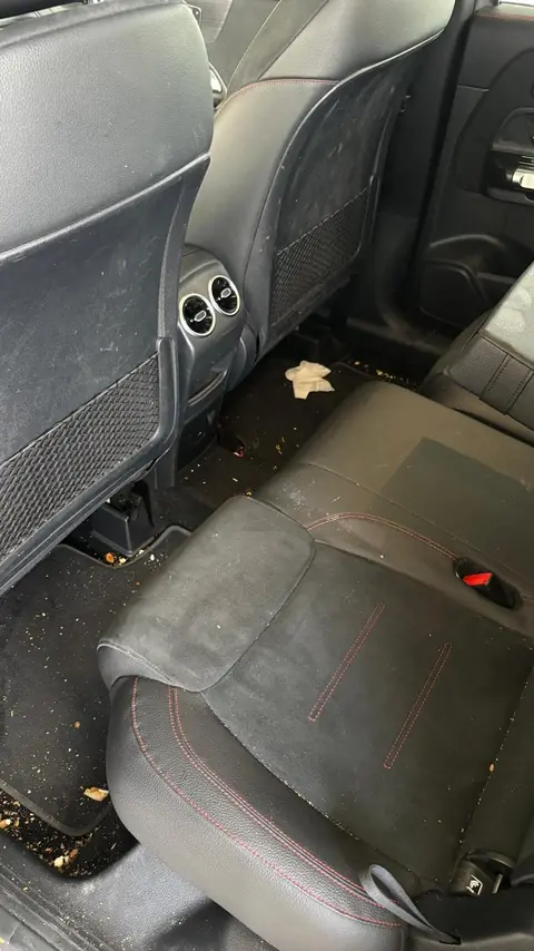 SUV – Tiefenreinigung – vor der Reinigung
